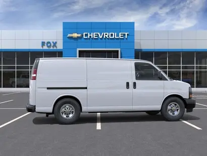 2026 Chevrolet Express Work Van HD 2500 photo 5
