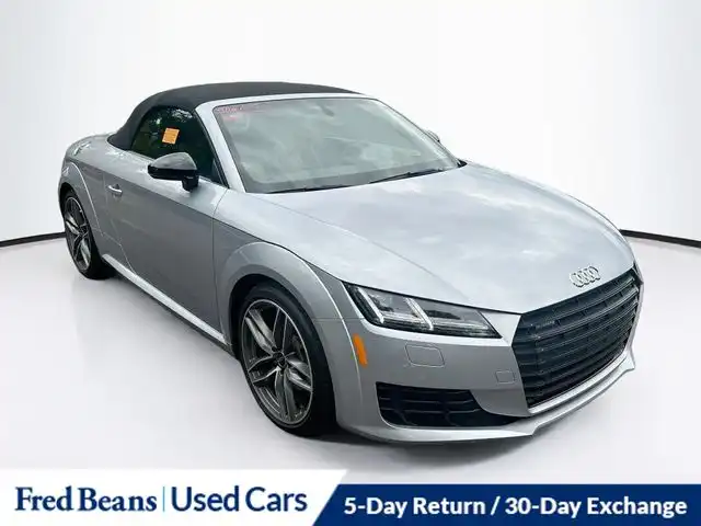 2017 Audi TT 2.0T quattro S tronic's photo