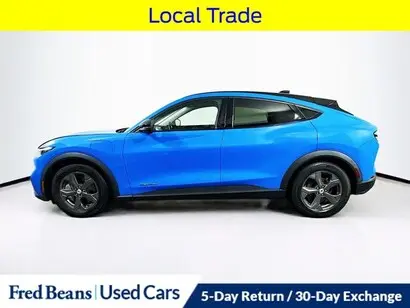2023 Ford Mustang-Mach-e Select photo 5