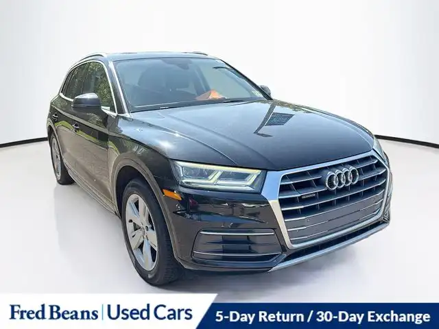 2018 Audi Q5 2.0T quattro S tronic Premium Plus's photo