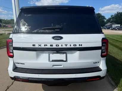 2024 Ford Expedition Limited MAX 4x4 photo 5