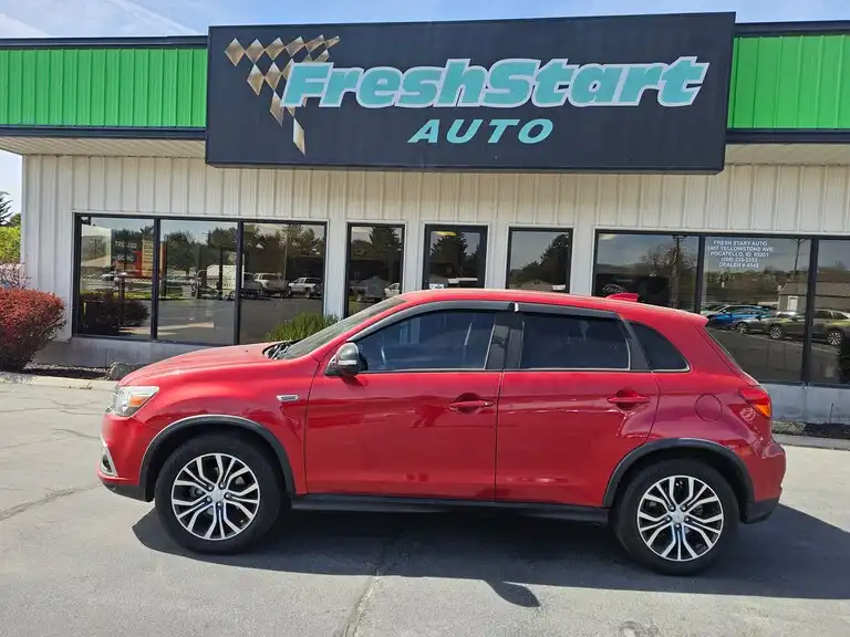 2018 Mitsubishi Outlander Sport 2.4 SE AWC CVT's photo