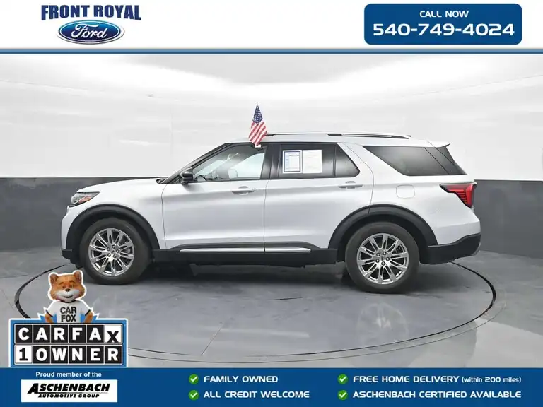 2025 Ford Explorer Platinum (PL535)'s photo