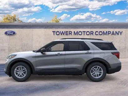 2026 Ford Explorer Active 4WD photo 3