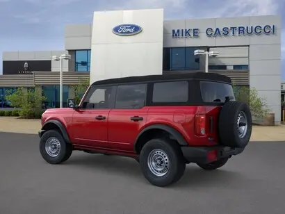 2026 Ford Bronco Base 4x4 photo 4