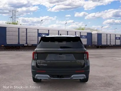 2026 Ford Explorer Platinum photo 5