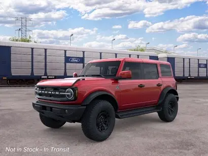 2026 Ford Bronco Outer Banks 4x4 photo 3