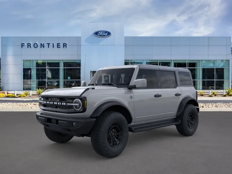 2026 Ford Bronco Outer Banks 4x4 photo 1
