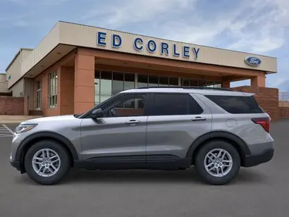 2026 Ford Explorer Active 4WD photo 3