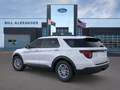 2026 Ford Explorer Active 4WD photo 4