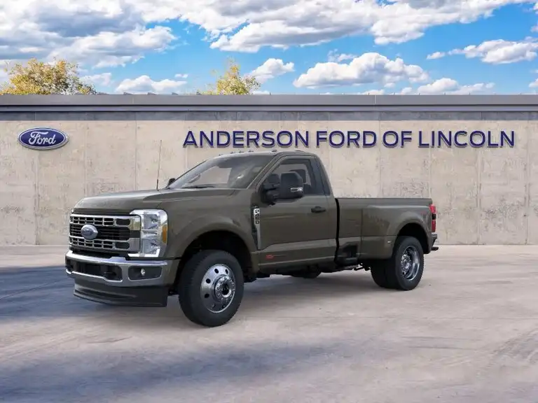 2026 Ford F-450 XLT 4x4 Regular Cab 8' Box DRW's photo