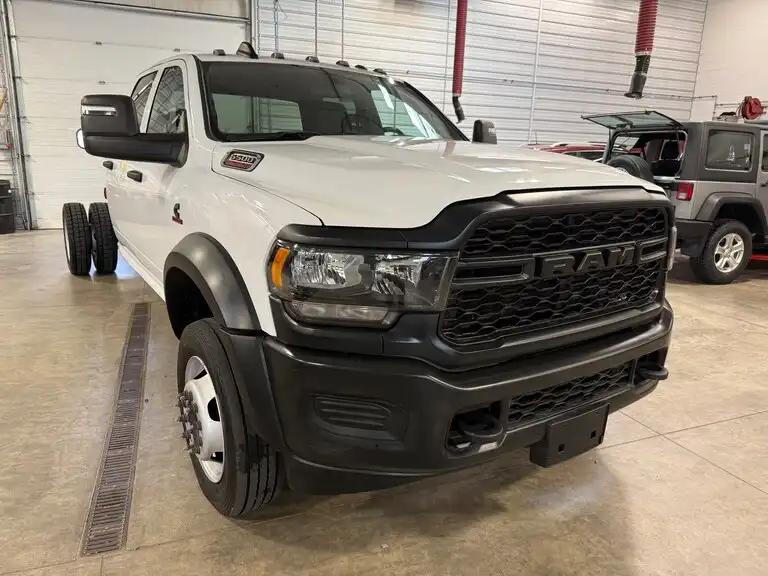 2024 RAM 5500 Tradesman 4X4 Crew Cab DRW 197" WB's photo