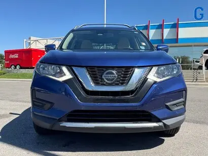 2020 Nissan Rogue SV AWD photo 2