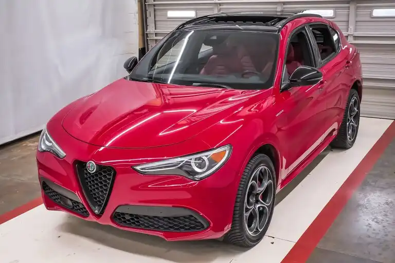 2022 Alfa Romeo Stelvio Ti Veloce AWD's photo