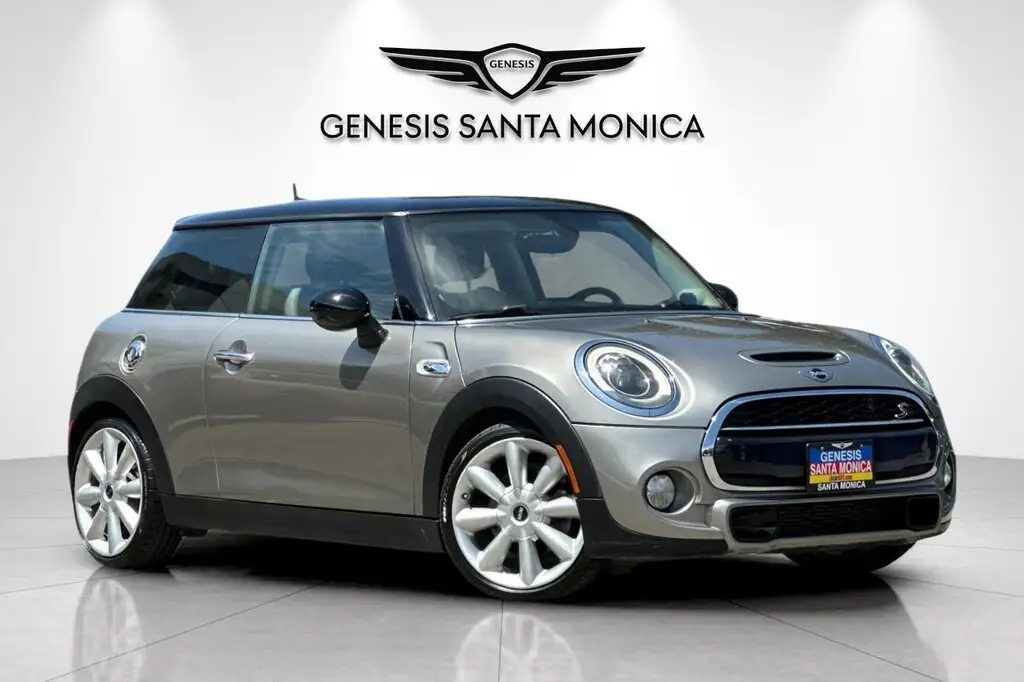 2017 MINI Cooper S photo 1