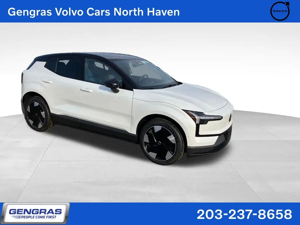 2026 Volvo EX30 Twin Motor Performance Ultra photo 1