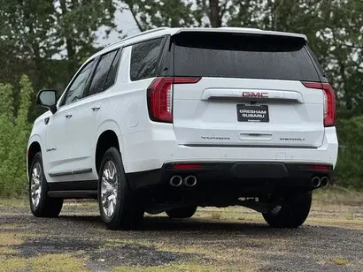 2024 GMC Yukon 4WD Denali photo 5