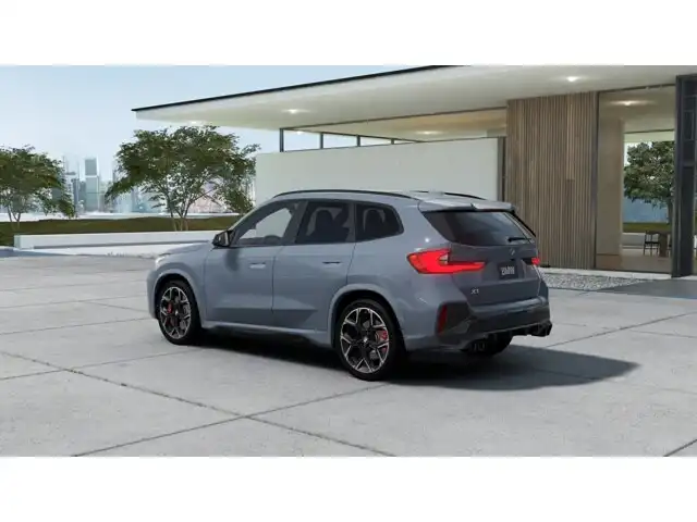 2027 BMW X1 M35i xDrive's photo