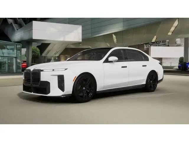 2027 BMW 7 Series 740i xDrive Sedan's photo