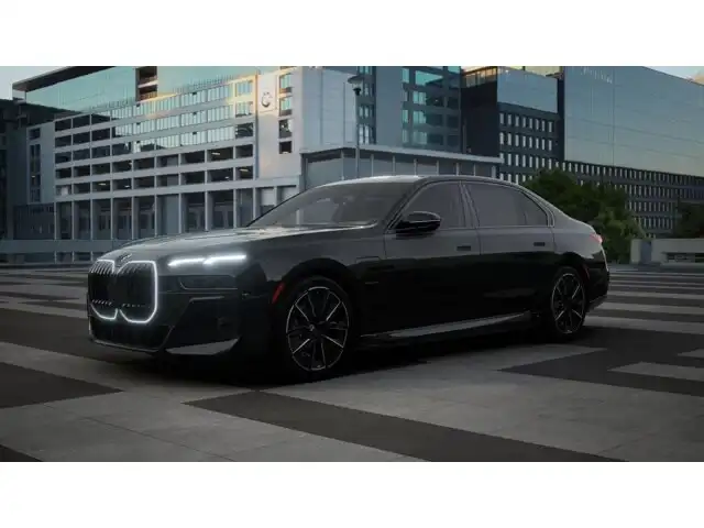 2026 BMW 7 Series 750e xDrive Sedan's photo