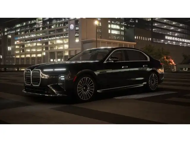 2027 BMW 7 Series 740i xDrive Sedan's photo