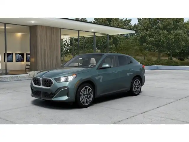 2027 BMW X2 xDrive28i's photo