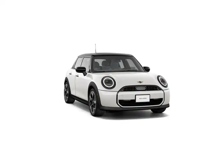 2026 MINI Hardtop Cooper Oxford Edition's photo