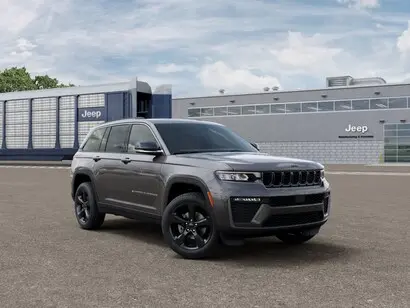 2026 Jeep Grand Cherokee Limited 4x4 photo 3