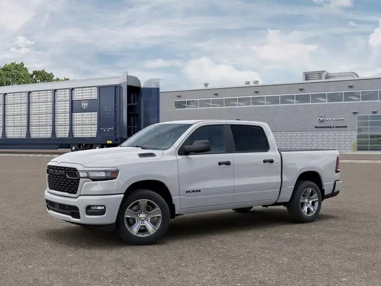 2026 RAM 1500 Express 4x4 Crew Cab 5'7's photo