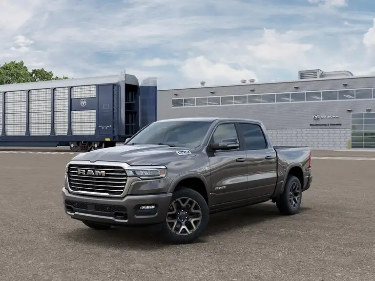 2026 RAM 1500 Laramie 4x4 Crew Cab 5'7's photo
