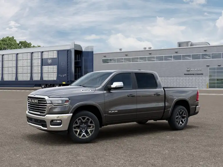 2026 RAM 1500 Laramie 4x4 Crew Cab 5'7's photo
