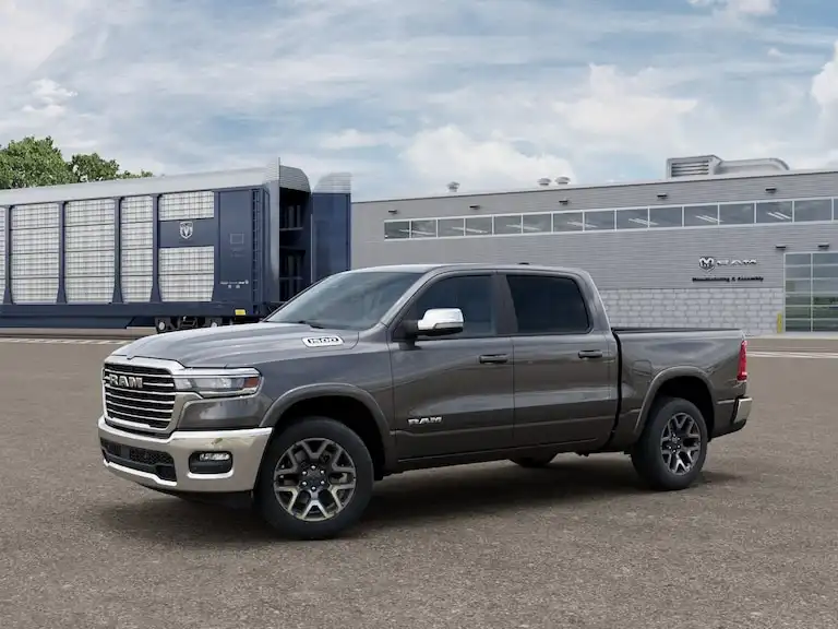 2026 RAM 1500 Laramie 4x4 Crew Cab 5'7's photo