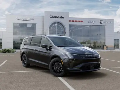 2027 Chrysler Pacifica Limited AWD photo 5
