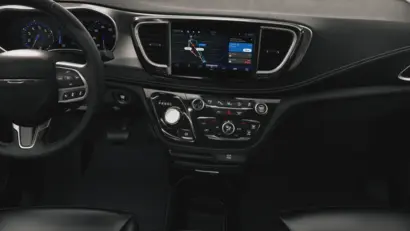 2027 Chrysler Pacifica Select AWD photo 5