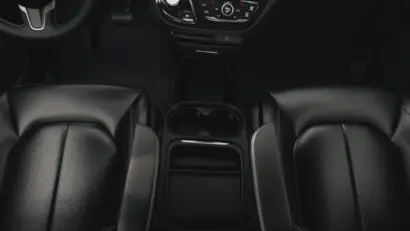 2027 Chrysler Pacifica Select photo 4