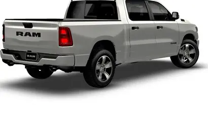2026 RAM 1500 Express Crew Cab 5'7 photo 2