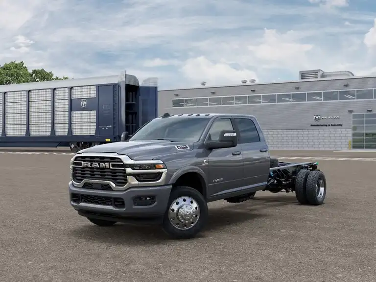 2026 RAM 5500 Big Horn 4X4 Crew Cab DRW 197" WB's photo