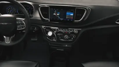 2027 Chrysler Pacifica Select AWD photo 5