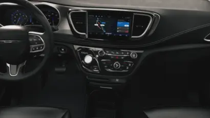 2027 Chrysler Pacifica Select photo 5