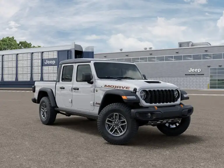 2026 Jeep Gladiator Mojave Auto's photo