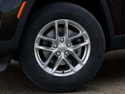 2026 Jeep Grand Cherokee Laredo photo 4