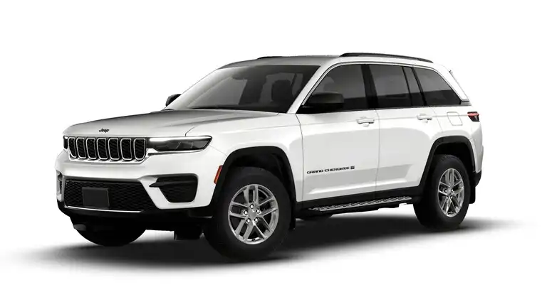 2026 Jeep Grand Cherokee Laredo's photo