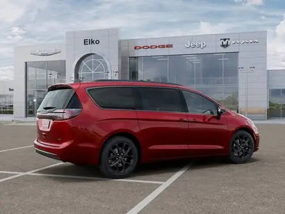 2026 Chrysler Pacifica Select AWD photo 4