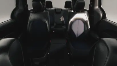 2027 Chrysler Pacifica Select photo 4