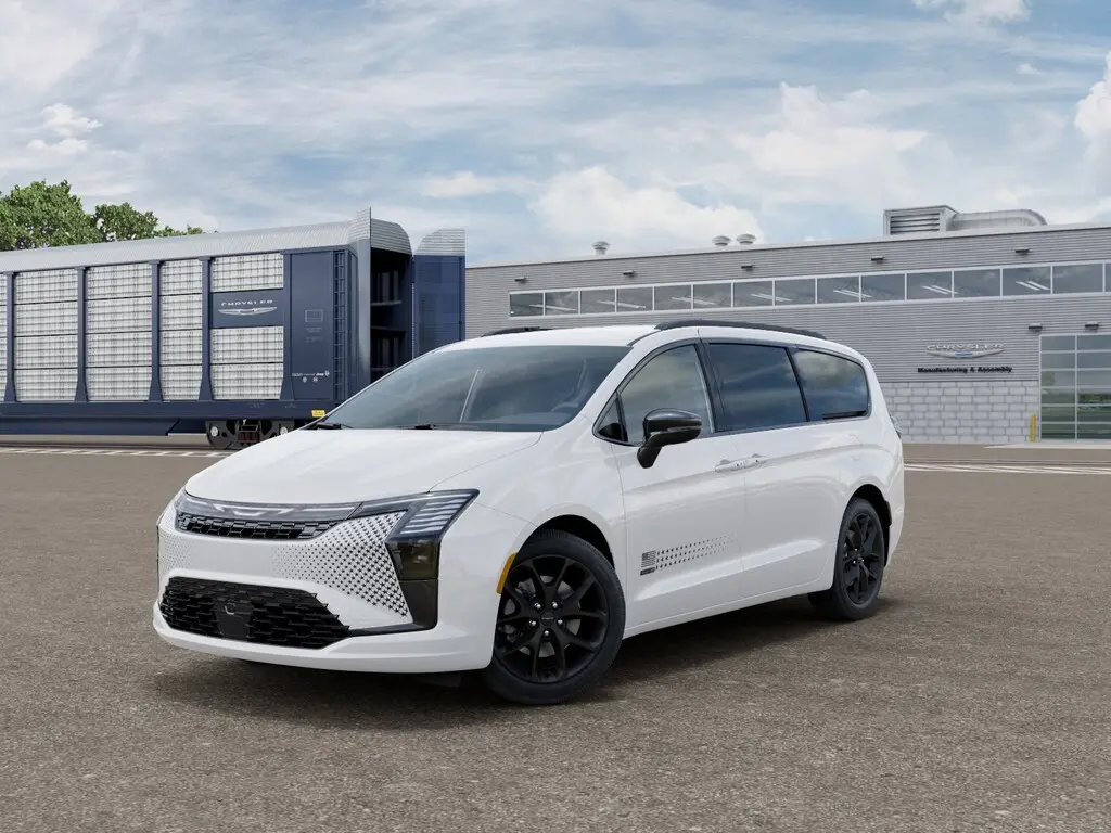 2027 Chrysler Pacifica Select AWD photo 1