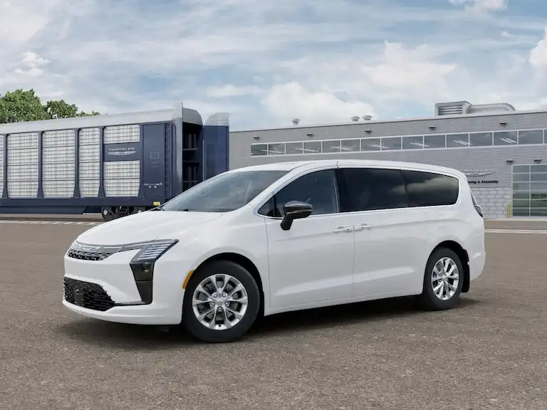 2027 Chrysler Pacifica Limited AWD's photo
