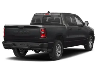 2026 RAM 1500 Express Crew Cab 5'7 photo 3
