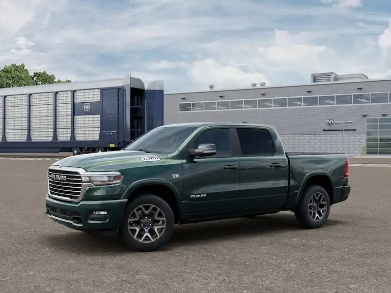 2026 RAM 1500 Laramie 4x4 Crew Cab 5'7's photo