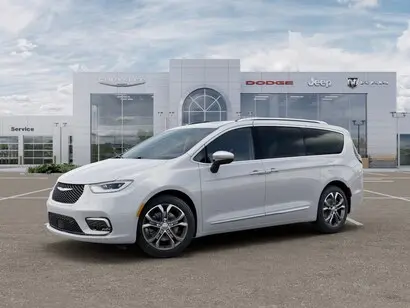 2026 Chrysler Pacifica Pinnacle AWD photo 3