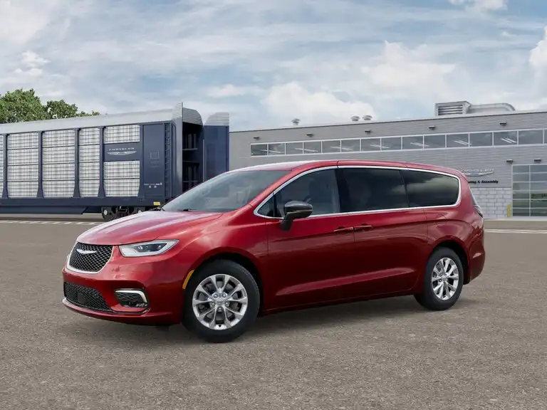 2026 Chrysler Pacifica Select AWD's photo